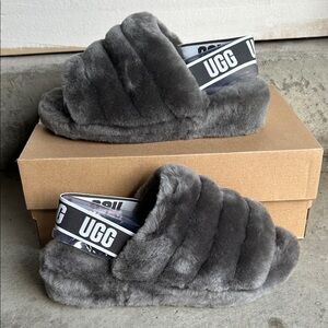 UGG Fluff Yeah Slide Slippers Womens Size 8 Nwt